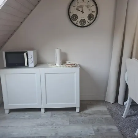 App No 1 Apartment *